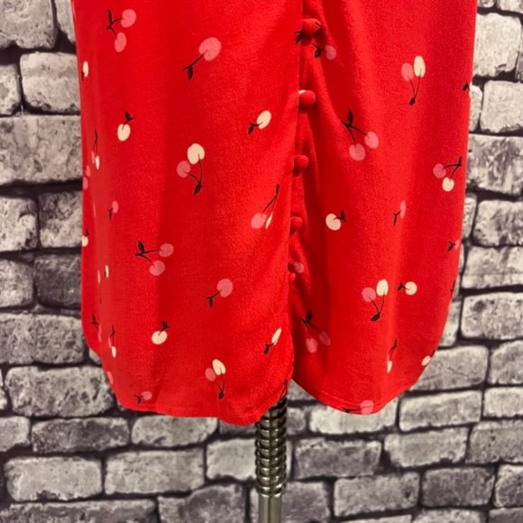 LOFT V-Neck Sleeveless Button Down Blouse Size Medium - Picture 3 of 9